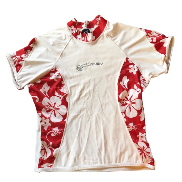 Xcel Rash guard with red and white floral print - Picture 1 of 8